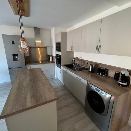 Appartement Entre Lacs, Montagnes Et Stations De Ski Bonneville Eksteriør billede